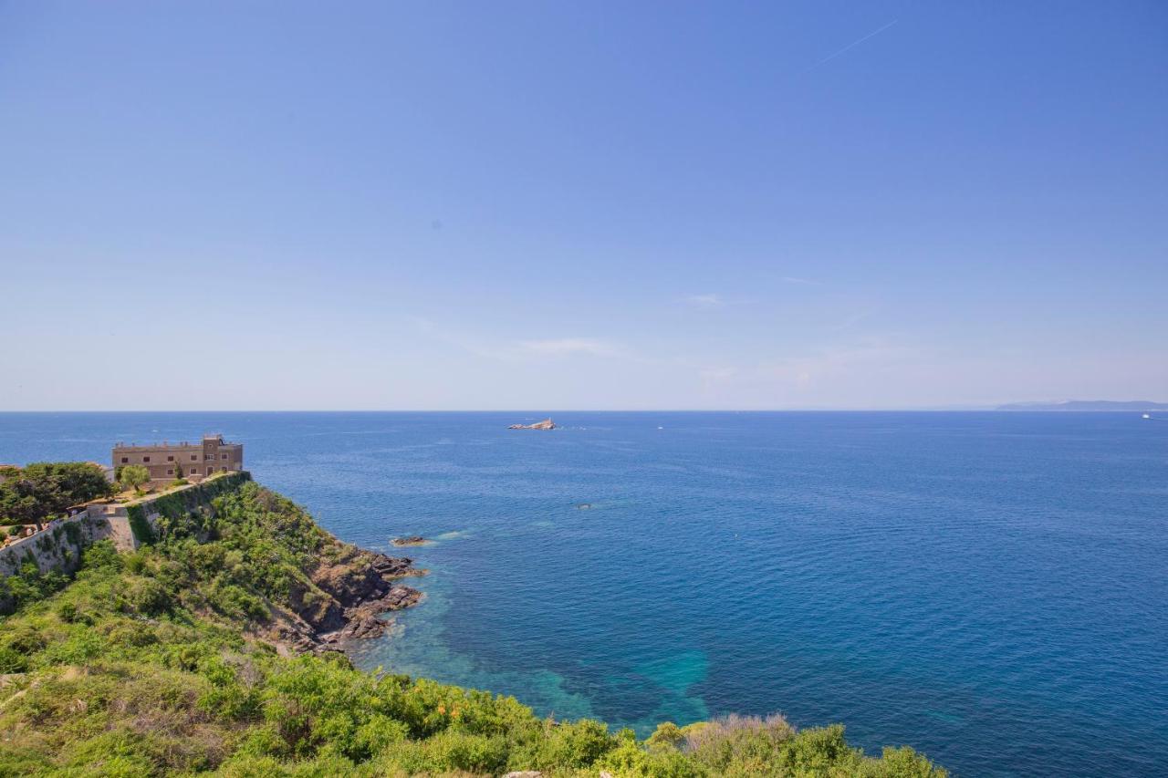 Helloelba Appartamento Il Faro 费拉约港 外观 照片